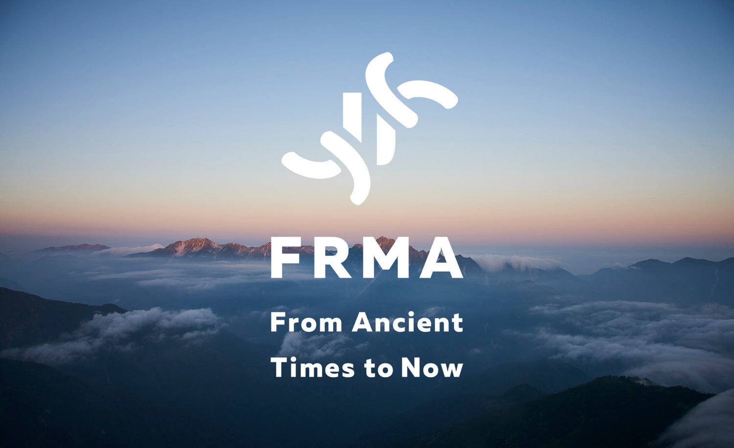 FRMAのロゴと山の写真